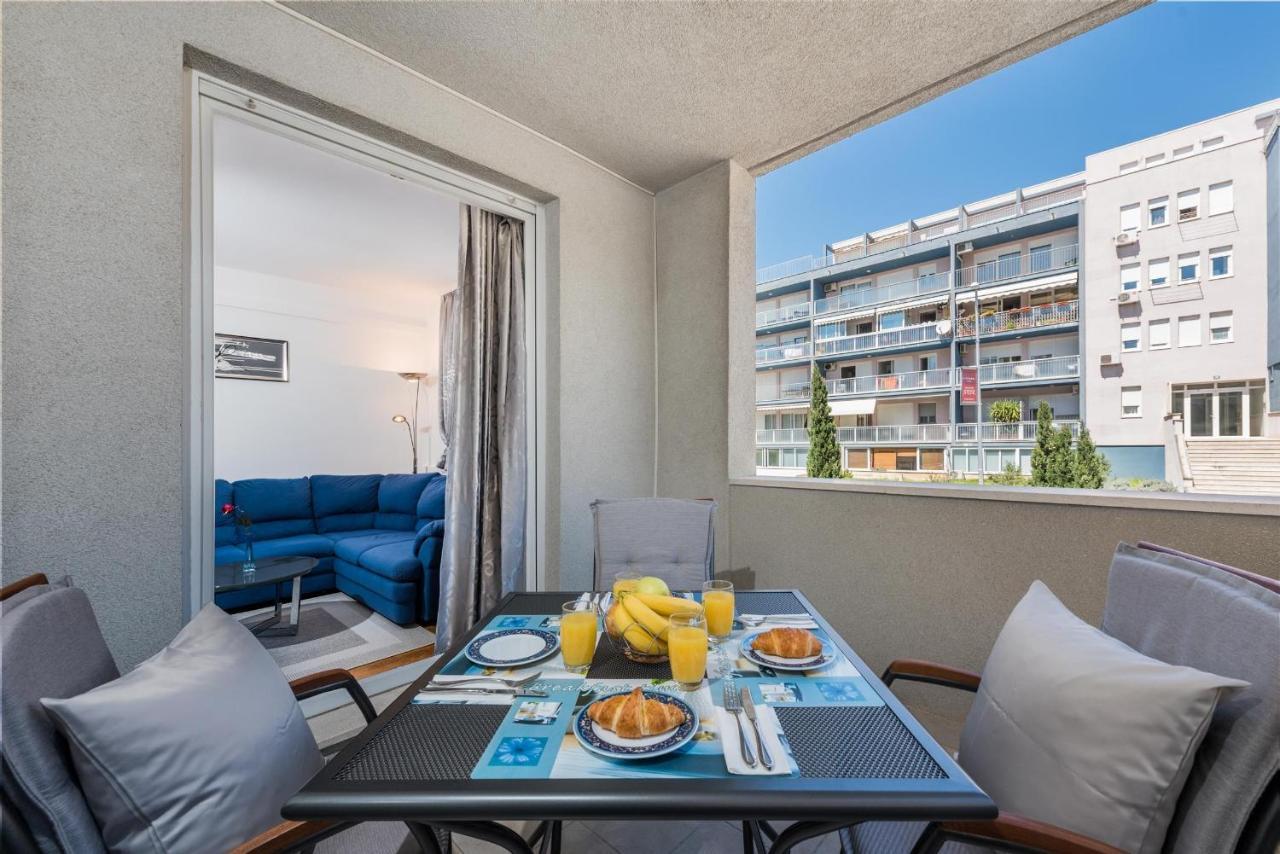 Apartment Blue Lagoon สปลิท ภายนอก รูปภาพ