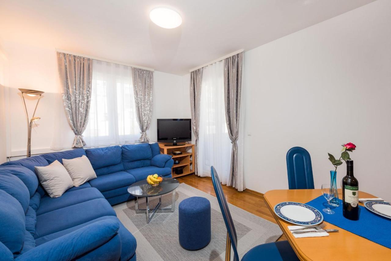 Apartment Blue Lagoon สปลิท ภายนอก รูปภาพ