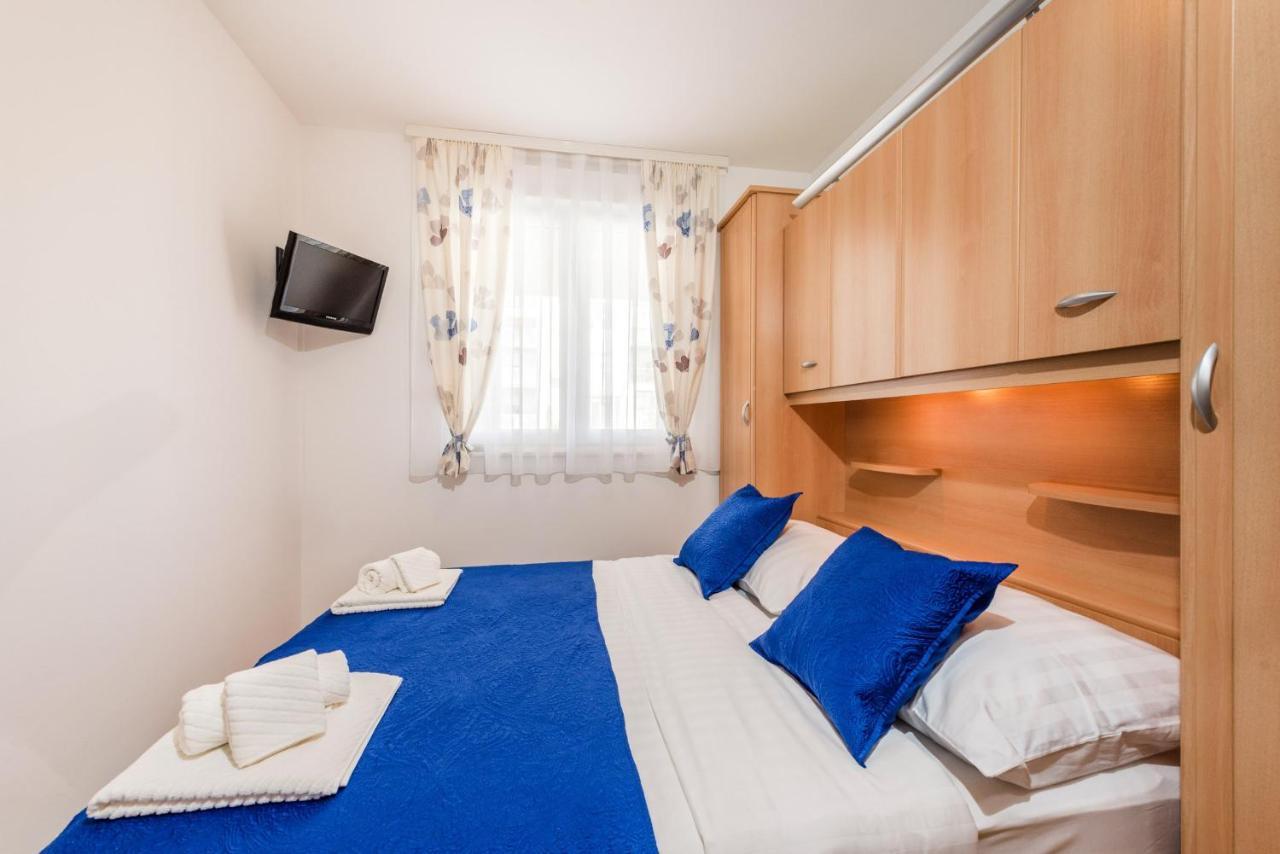 Apartment Blue Lagoon สปลิท ภายนอก รูปภาพ